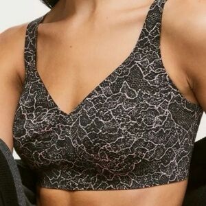 Lululemon Like Nothing Bra